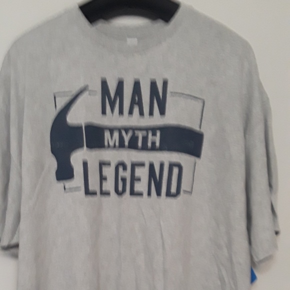 MAN MYTH LEGEND MEN'S GRAY TEE - Picture 1 of 2
